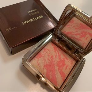 Hourglass Ambient Strobe Lighting Blush ❤️